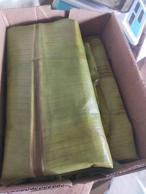 Mpombo Box (10 sheets)